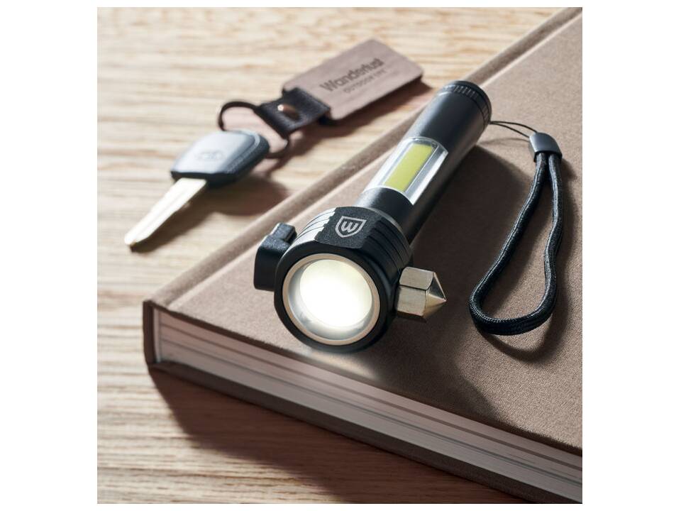 3 in 1 emergency hammer 4