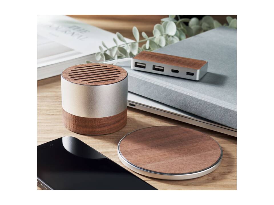 Recycled aluminium speaker 4