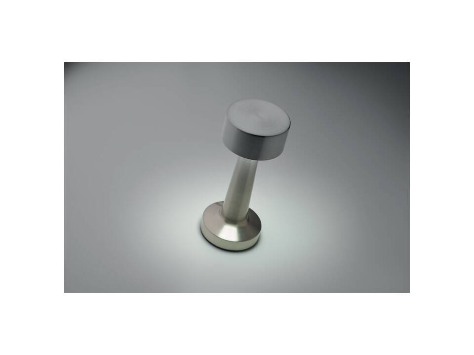 Rechargeable iron table lamp 4