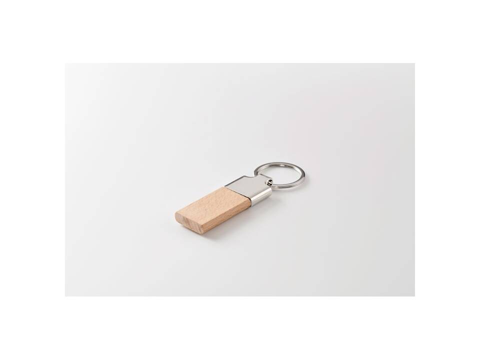 Key ring with rubber wood 4