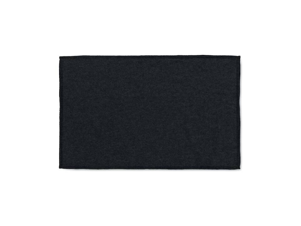 2 in 1 travel blanket set 6