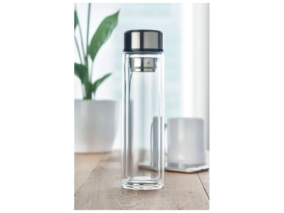 Bottle with touch thermometer 4