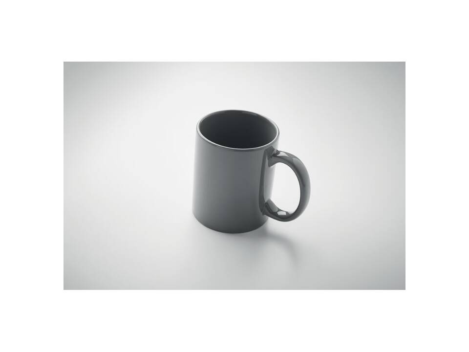 Coloured ceramic mug 300ml 6