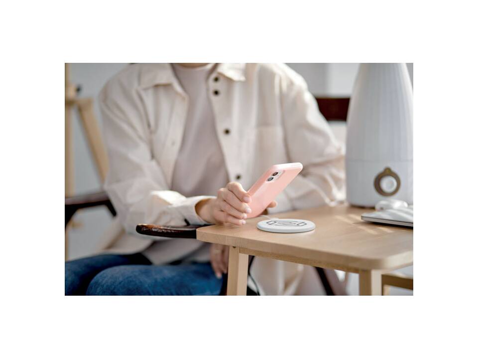 Recycled ABS wireless charger 1