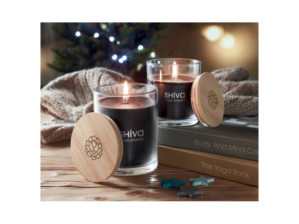 Vanilla fragranced candle 11