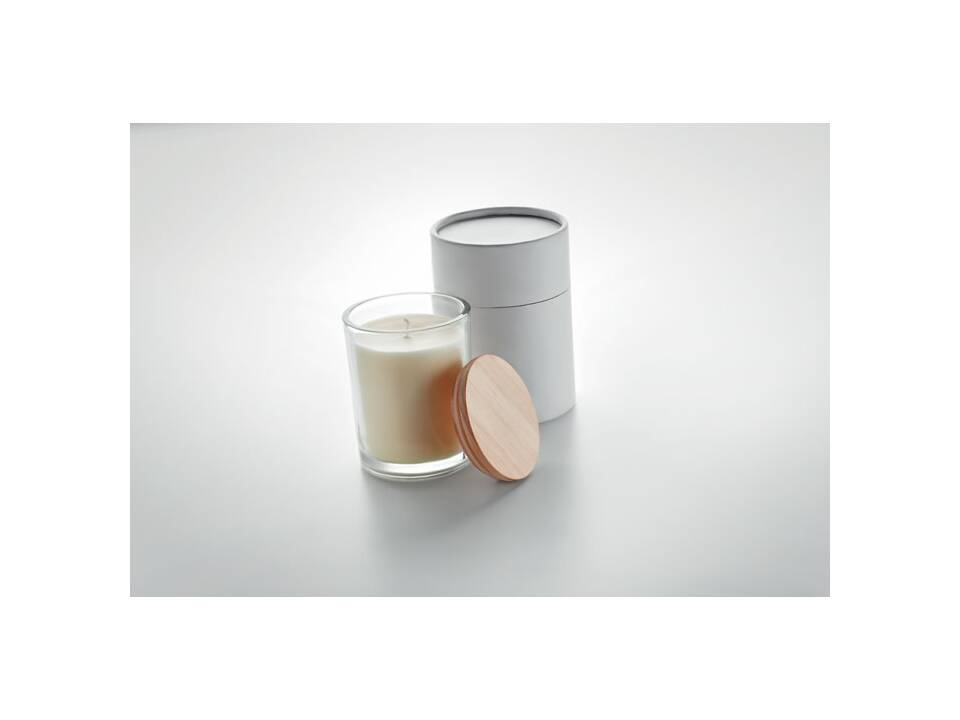 Vanilla fragranced candle 15