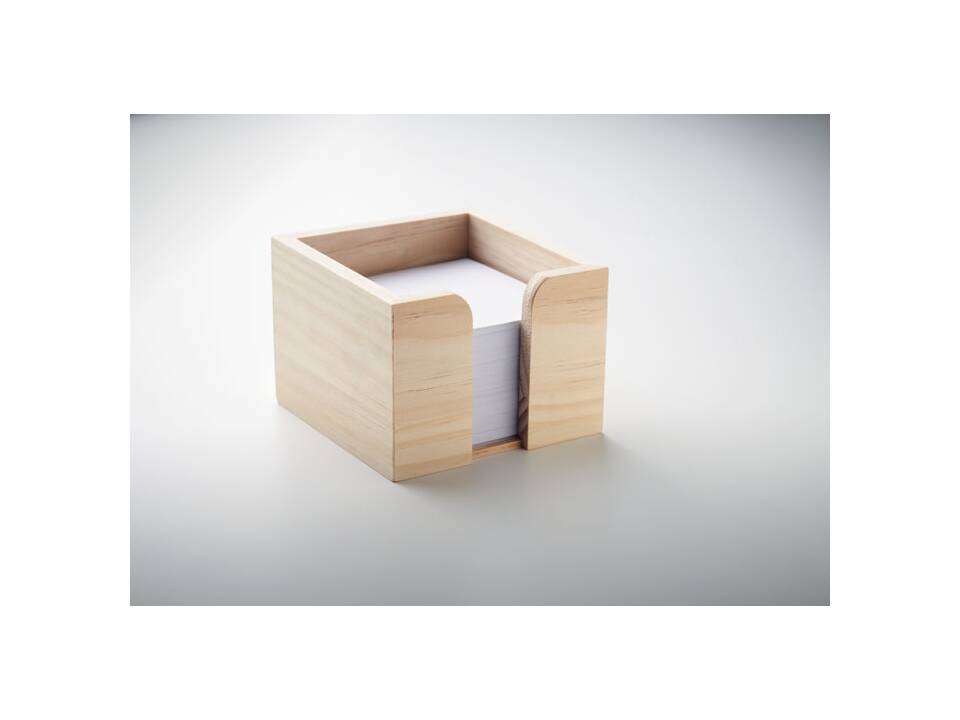 Memo cube dispenser in bamboo 2