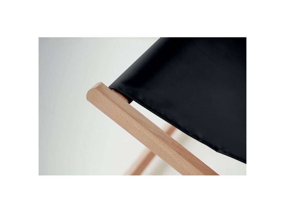 Beach chair in wood 3