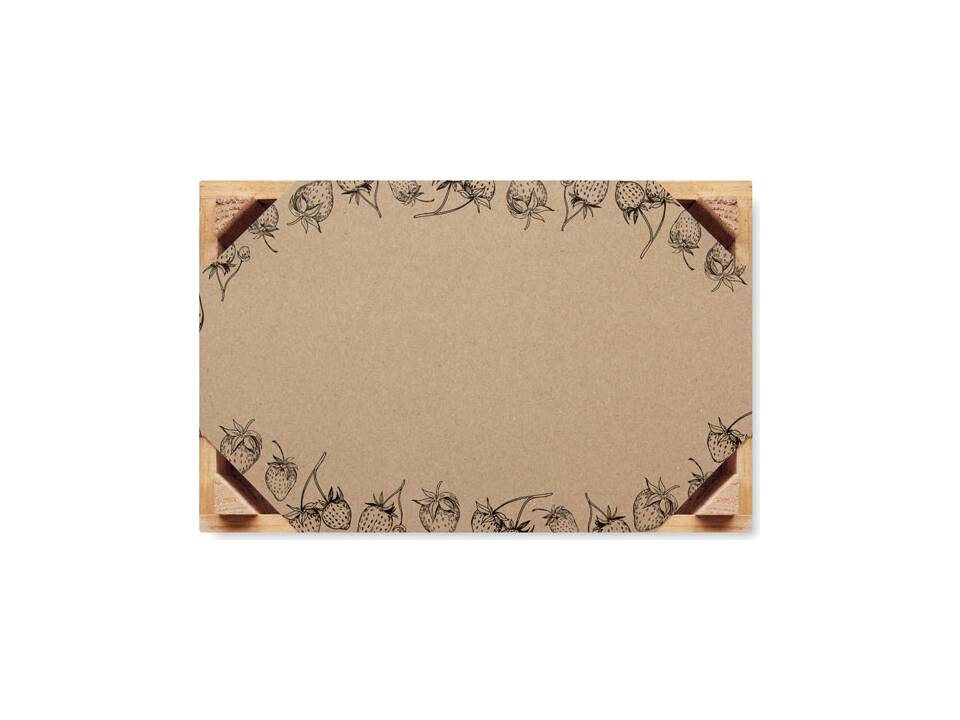 Strawberry growing kit in a wooden crate 4