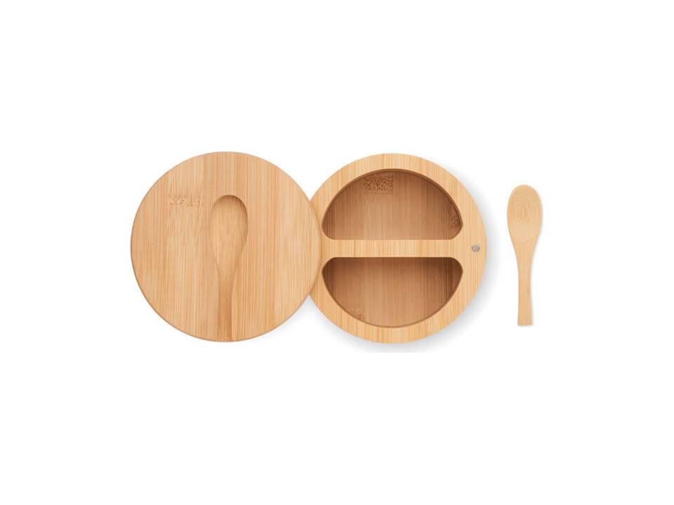 Salt and pepper box 3