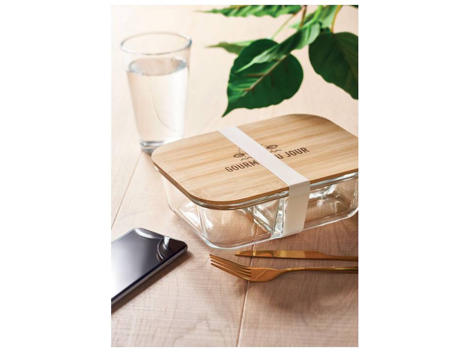 Glass lunch box with bamboo lid 1