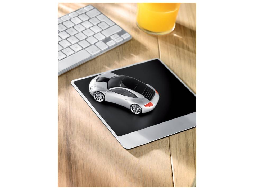 Wireless mouse in car shape 4