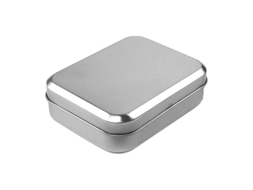 First aid kit in tin box 4