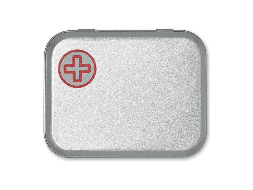 First aid kit in tin box 2