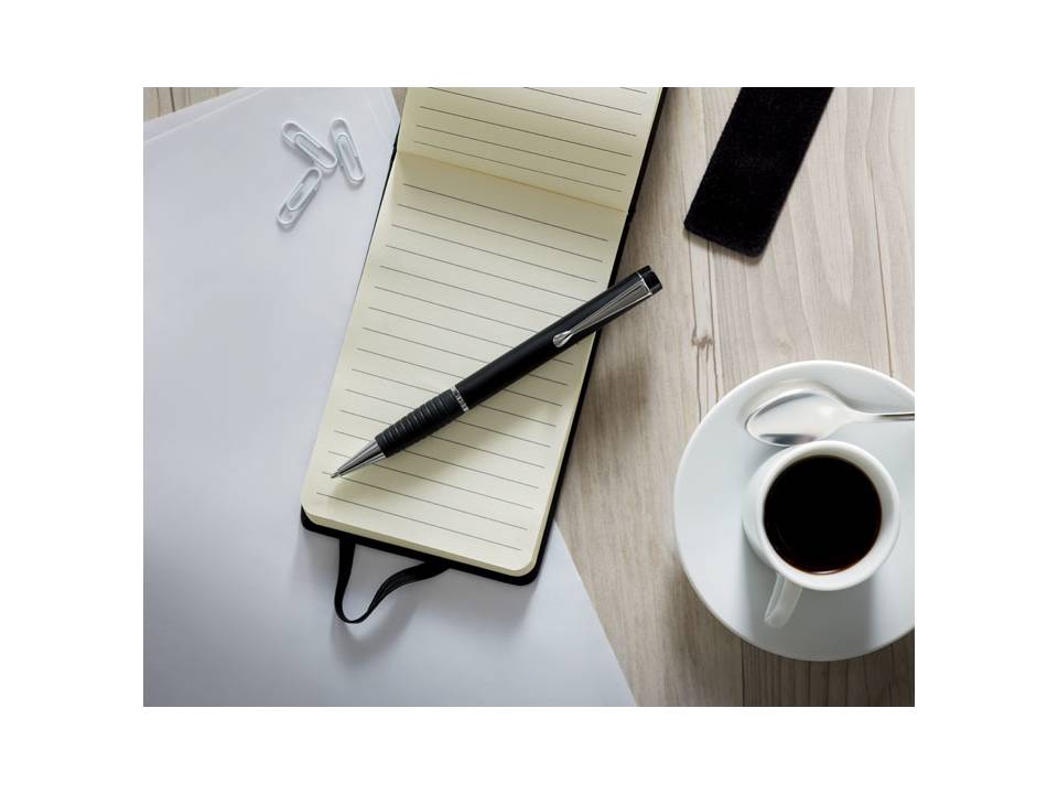 Twist type ball pen with pouch 5