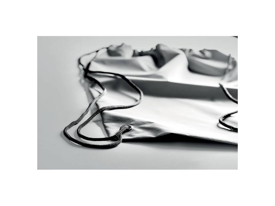 Reflective drawstring bag 2