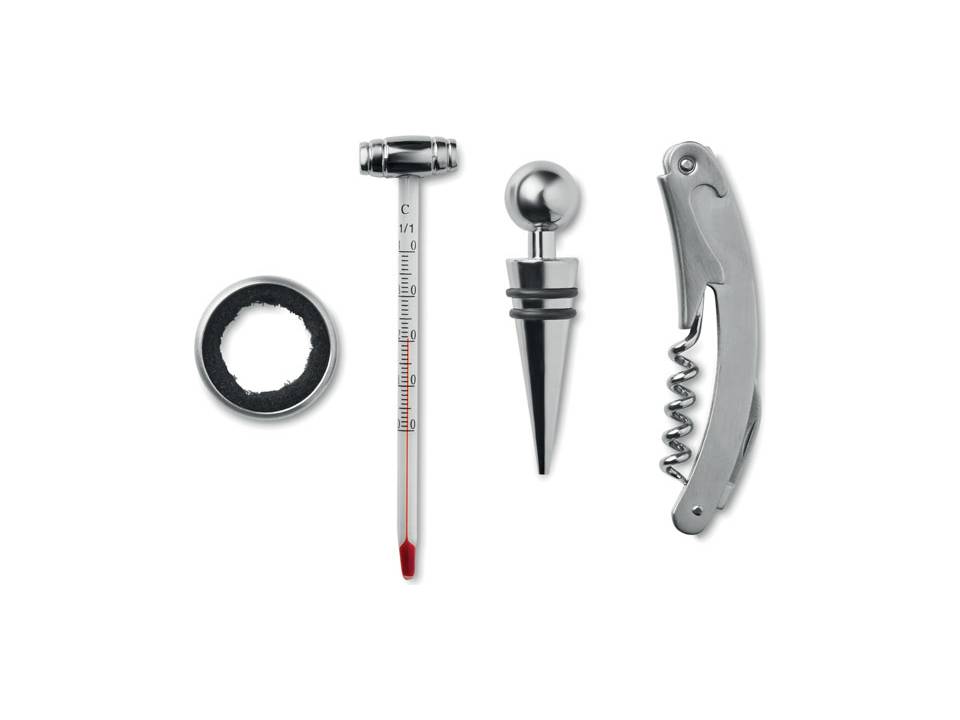 Wine set in cork box 1