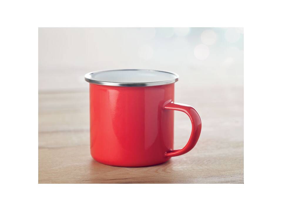 Metal mug with enamel layer 6