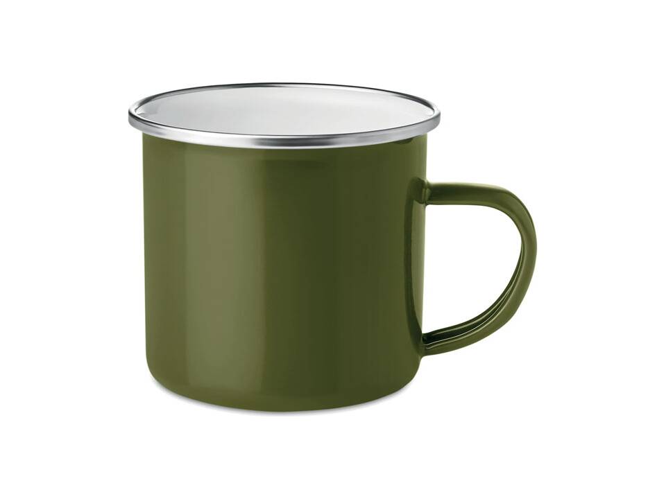 Metal mug with enamel layer 8