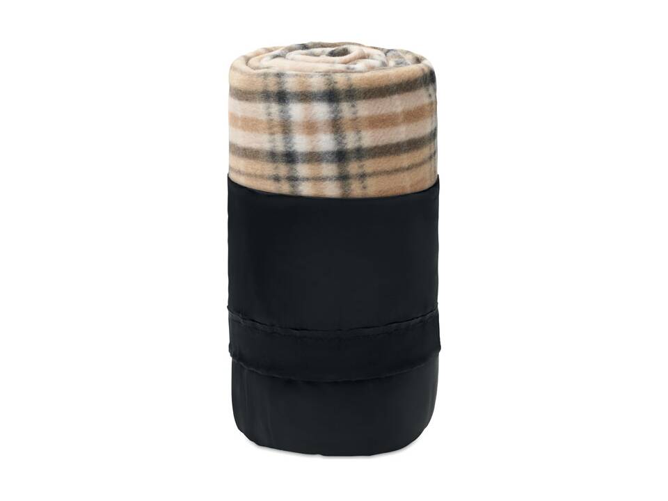 RPET Fleece blanket with squared pattern 2