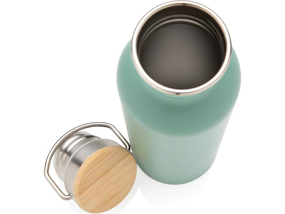 Modern stainless steel bottle with bamboo lid 12