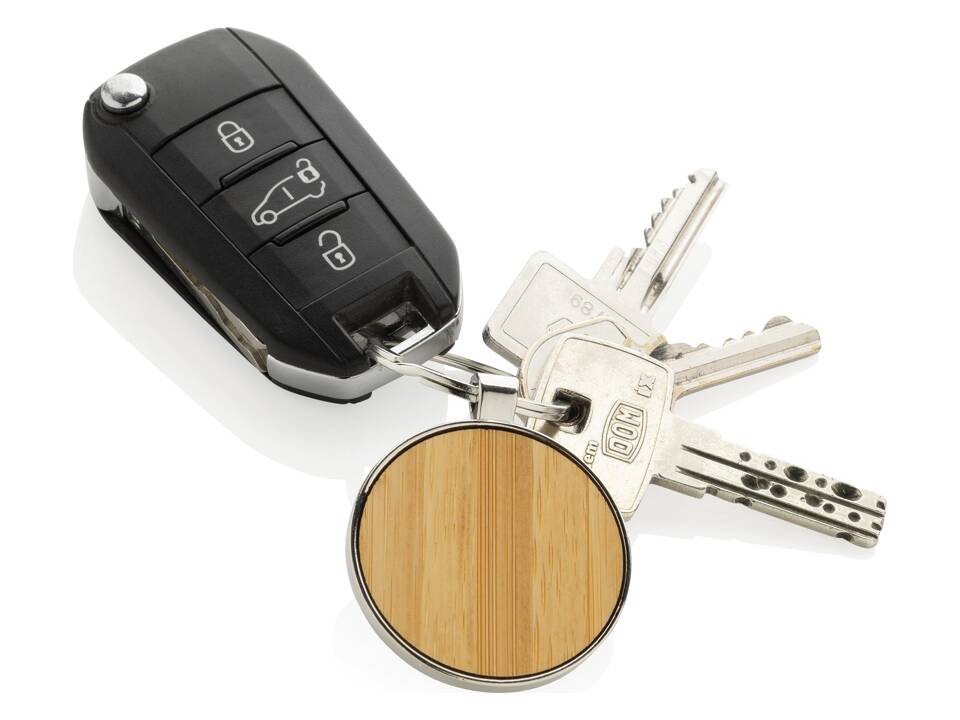 RCS recycled zinc alloy round keychain with bamboo 4