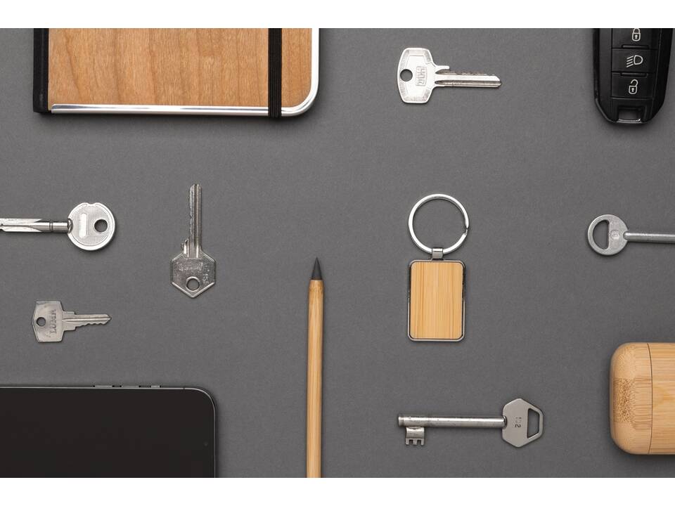 RCS recycled zinc alloy rectangle keychain with bamboo 8