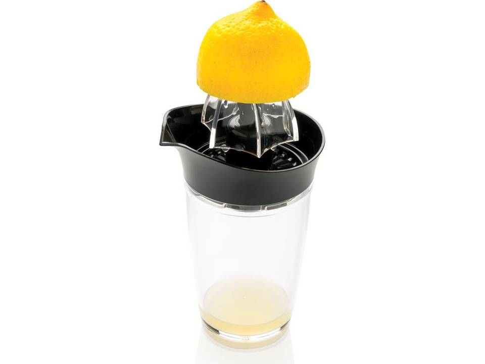 One cup juice press 2