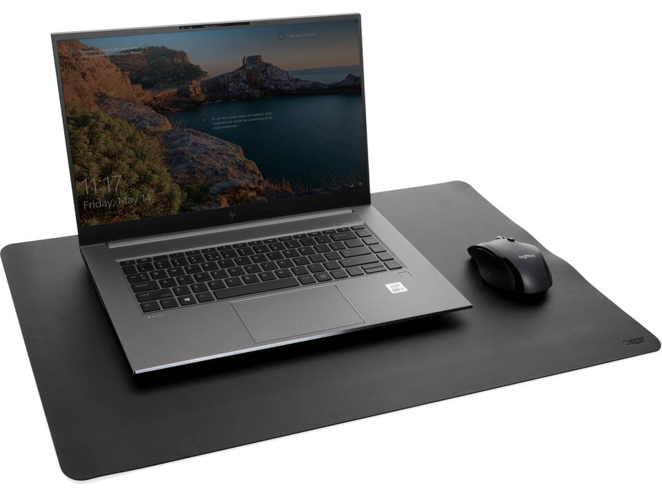 Swiss Peak GRS recycled PU desk mat 1