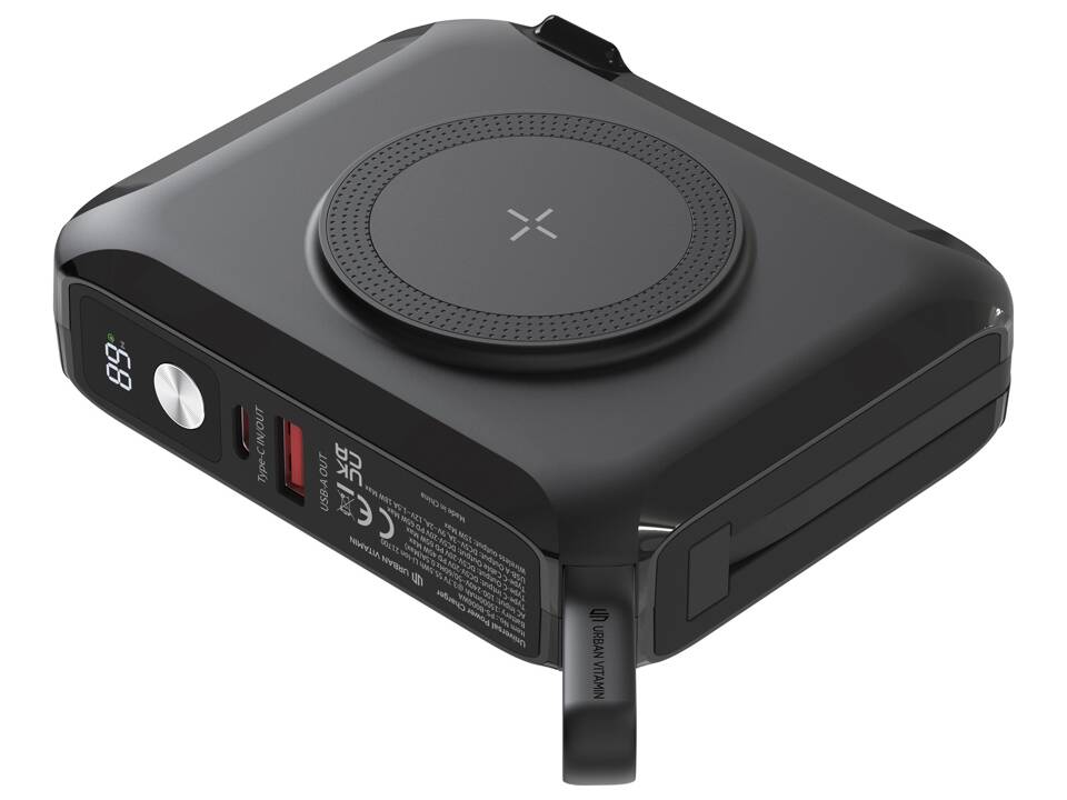 Urban Vitamin Oxnard 5 in 1 65W universal charger 9