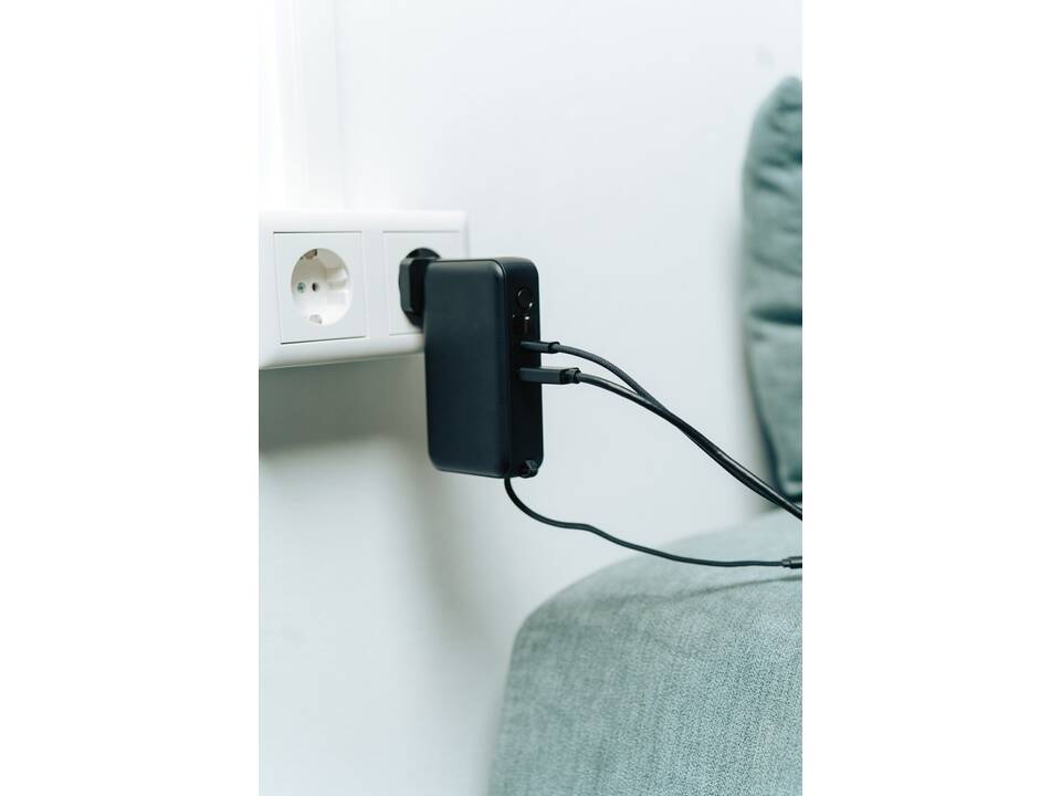 Urban Vitamin Eureka hybrid GANcharger 10000mah powerbank65W 21