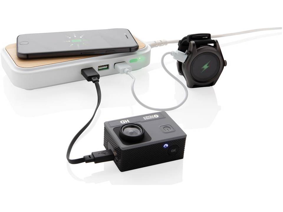 Bamboo 5W wireless charger with 3 USB ports 2