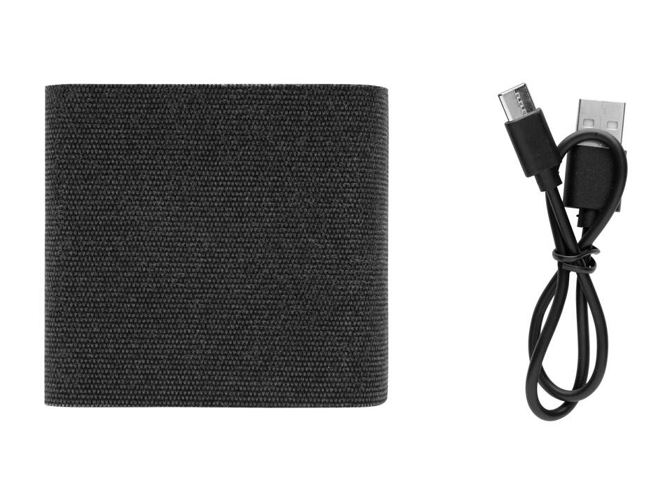 Swiss Peak RCS rplastic 3-in-1 wireless 15W travel charger 6