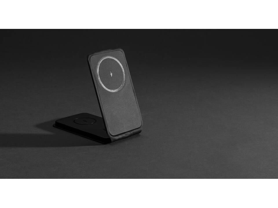 Swiss Peak RCS rPU 15W  3-in-1 magnetic wireless charger 14