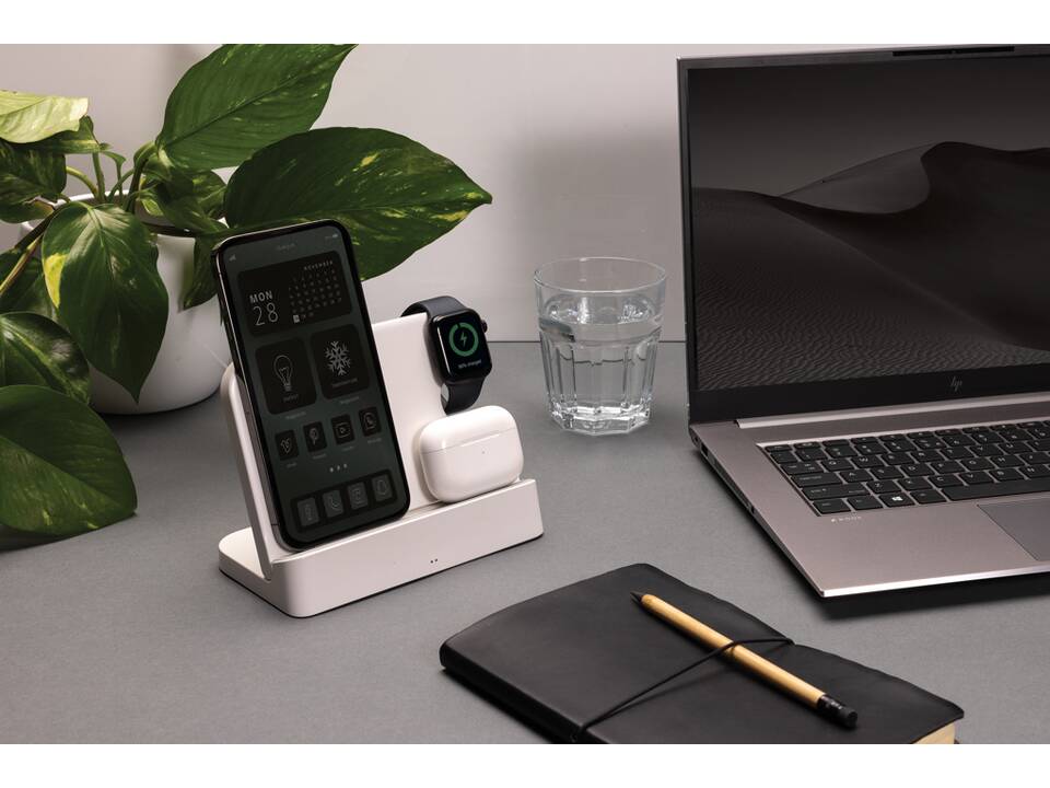 Joltz RCS recycled plastic dual 15W charger with iWatch slot 9