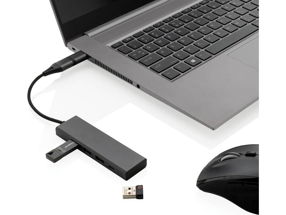 Terra RCS recycled aluminum hub with 3 USB ports 2
