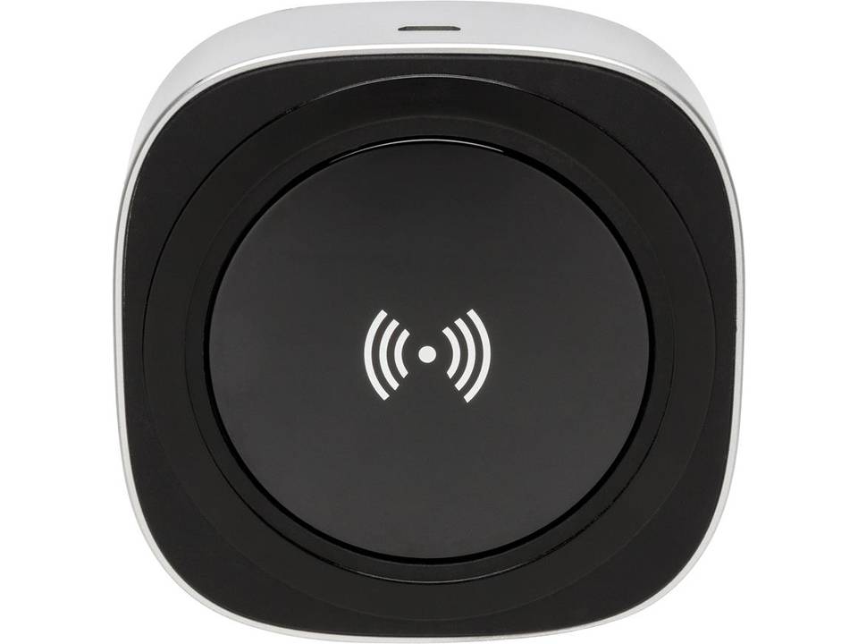 Swiss Peak wireless 10W charger 9