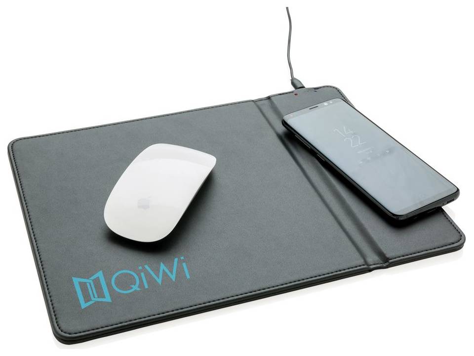 Mousepad with 5W wireless charging 4