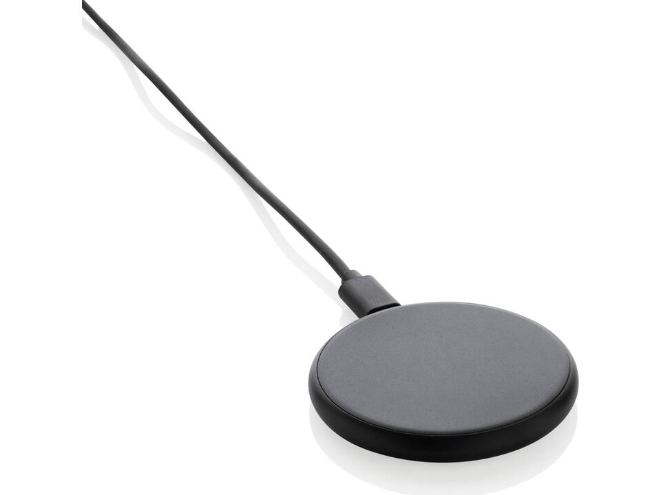 Magnapad 15W RCS rplastic magnetic 3 in 1 charging pad 1