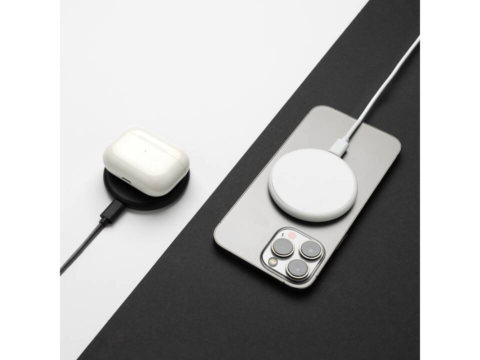 Magnapad 15W RCS rplastic magnetic 3 in 1 charging pad 12
