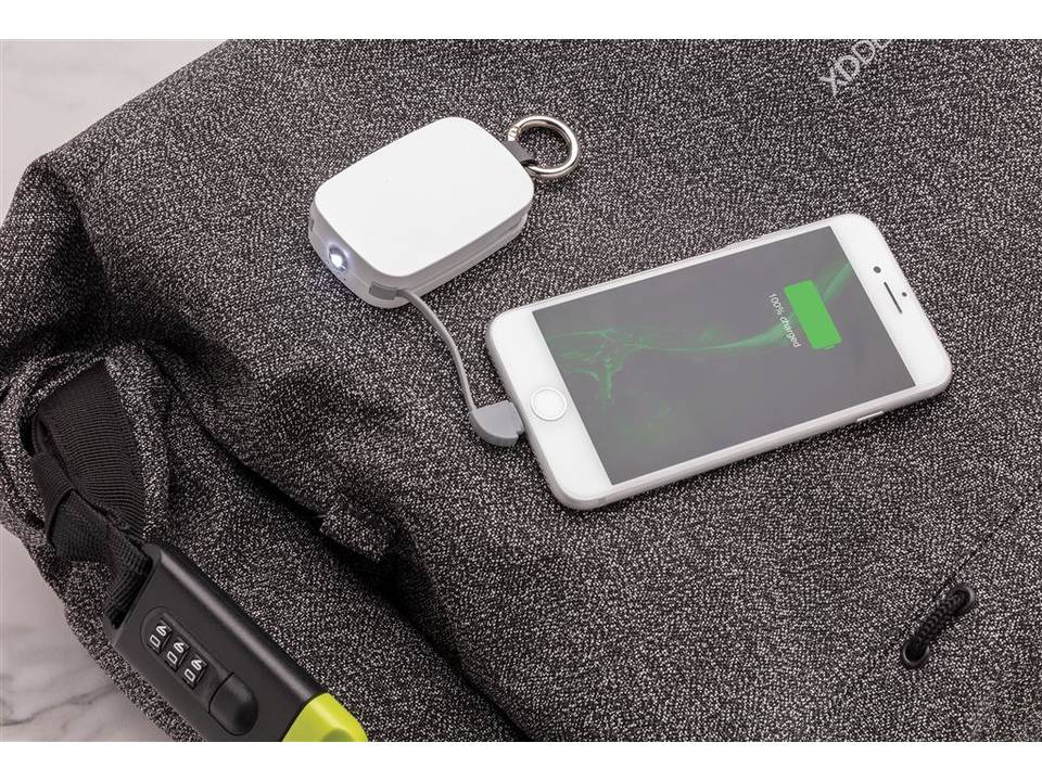 1.200 mAh Keychain Powerbank with integrated cables 7
