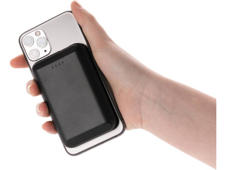 Magnetic 5W wireless powerbank - 5000 mah 8