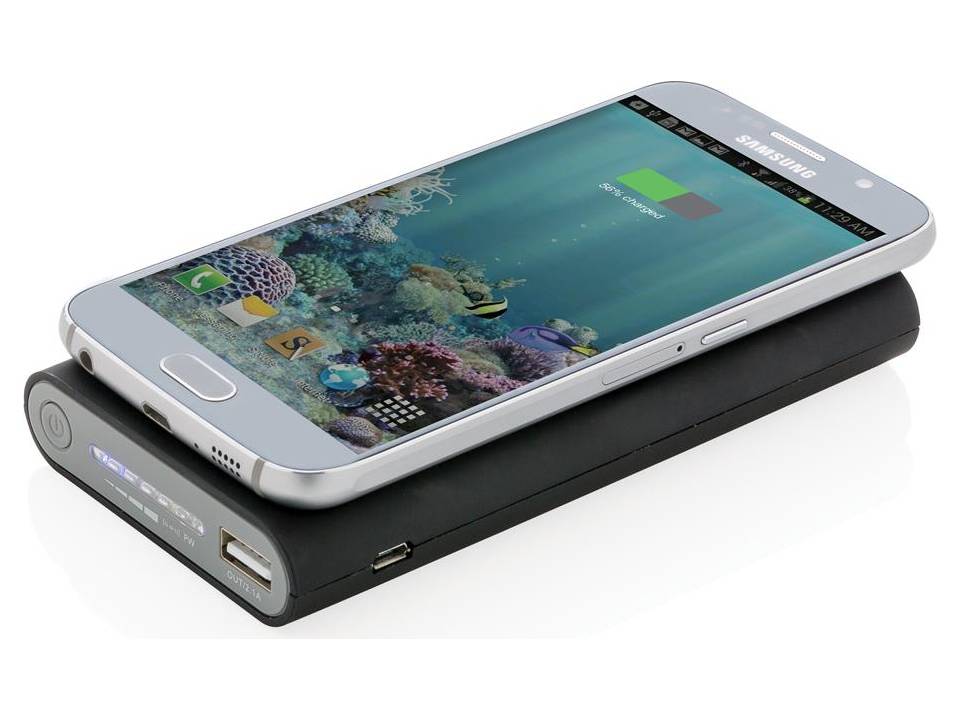 8.000 mAh wireless power bank with type C 11