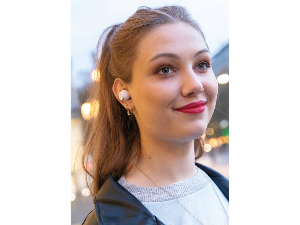 Urban Vitamin Napa earbuds 32