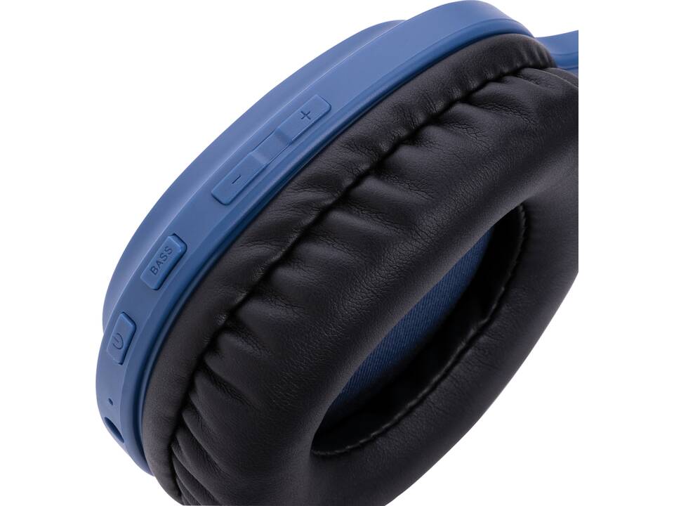 Urban Vitamin Belmont wireless headphone 37