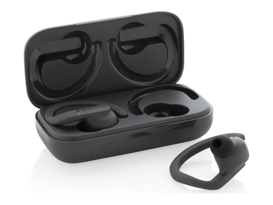 Urban Vitamin Pacifica RCS rplastic earbuds 2