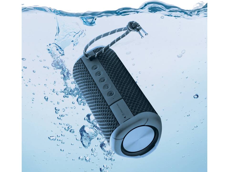 Urban Vitamin Berkeley IPX7 waterproof 10W speaker 3