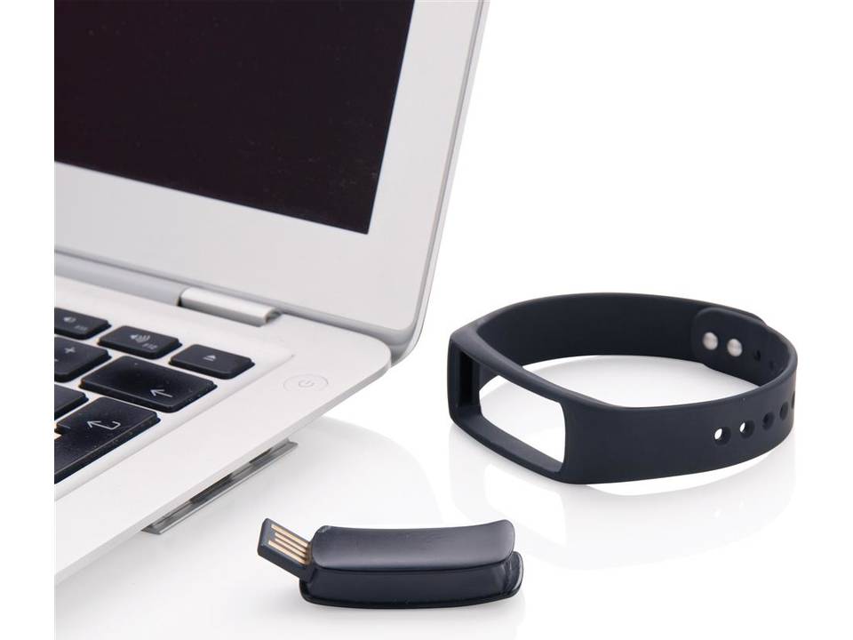 Activity tracker with touch screen 1