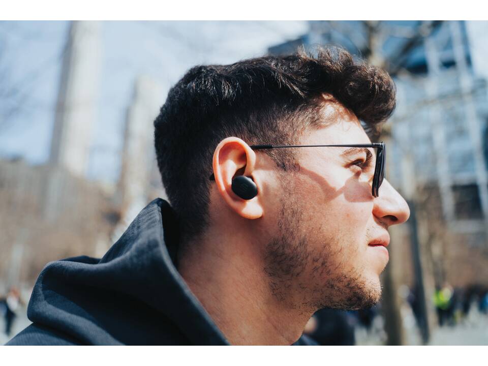 Lakewood RCS recycled and repairable wireless earbuds 14