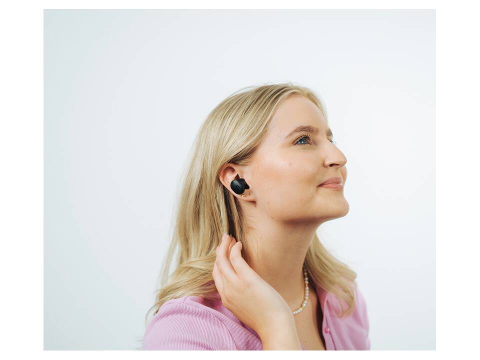 Lakewood RCS recycled and repairable wireless earbuds 23